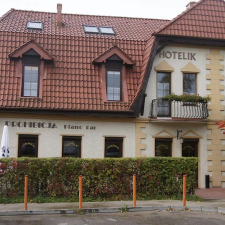Mikołajki Prohibicja Peter'S Pubモーテル エクステリア 写真